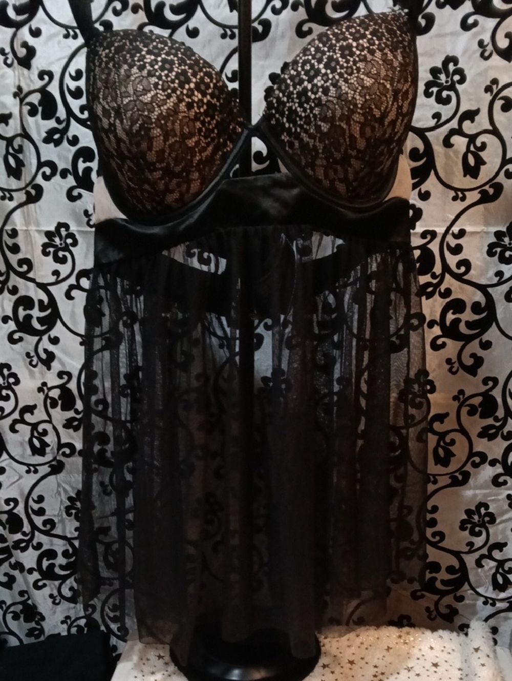 Victoria's Secret Black Lace & Sheer Babydoll Chemise